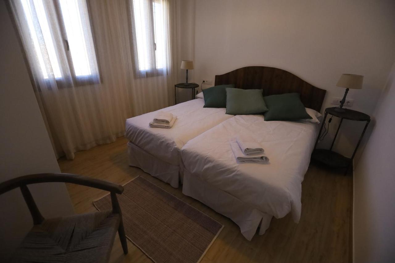 La Cancela Apartamentos Turisticos El Rocio Bagian luar foto