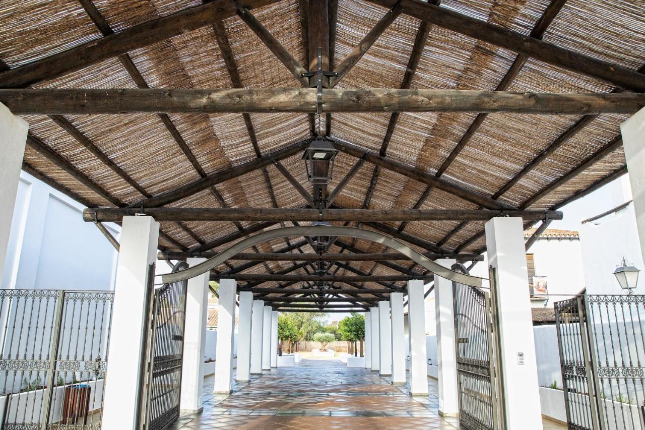 La Cancela Apartamentos Turisticos El Rocio Bagian luar foto
